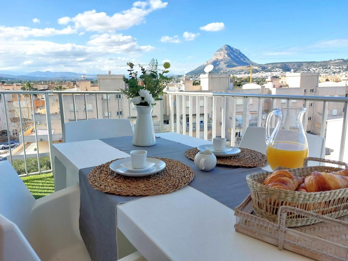 Apartamentos Strand Javea *